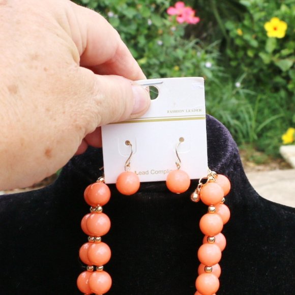 Chunky Boho Multi Strand Statement Necklace Set - Picture 5 of 6